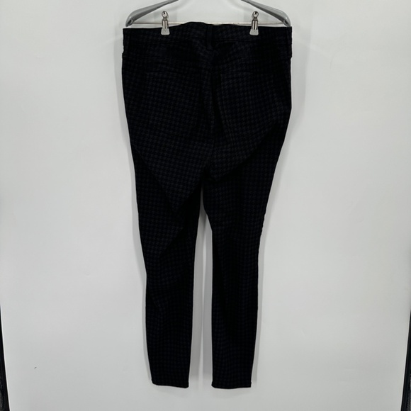 Torrid Super Soft Black Houndstooth Skinny Jeans size 12R Elastic Waist Stretch - Picture 6 of 14